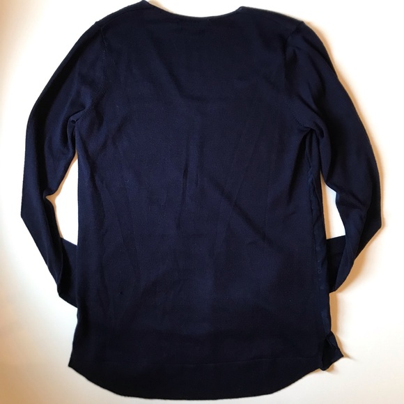 Tahari Pure Luxe Navy Blue V-Neck Sweater - Picture 7 of 7